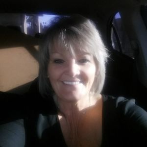 Meet your Posher, Michele